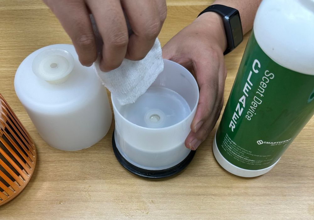 Tháo từng bộ phận của máy Tháo từng bộ phận của máy